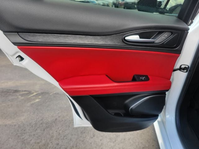 2020 Alfa Romeo Stelvio Base