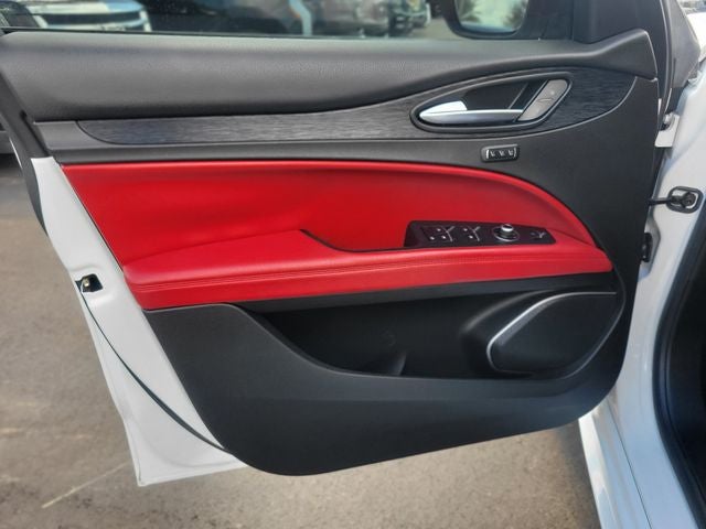 2020 Alfa Romeo Stelvio Base