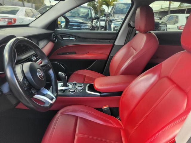 2020 Alfa Romeo Stelvio Base