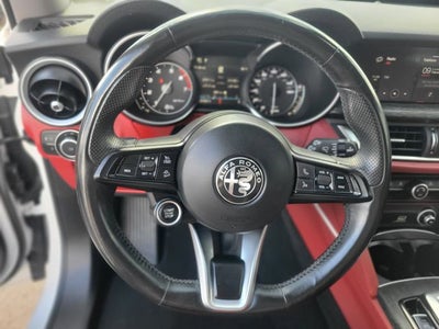 2020 Alfa Romeo Stelvio Base