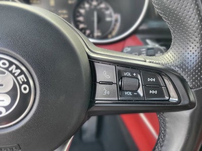 2020 Alfa Romeo Stelvio Base