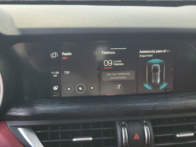 2020 Alfa Romeo Stelvio Base